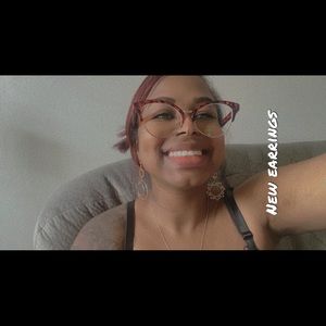 Meet your Posher, Katisha